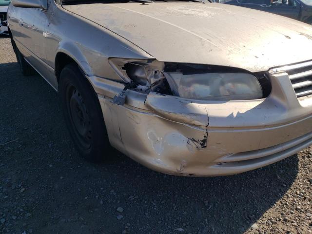 Photo 9 from auction – 2001 TOYOTA CAMRY with VIN JT2BG22K310570020