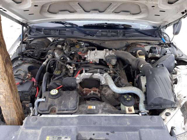 Photo 7 from auction – 2007 FORD CROWN VICT with VIN 2FAFP71W27X123138