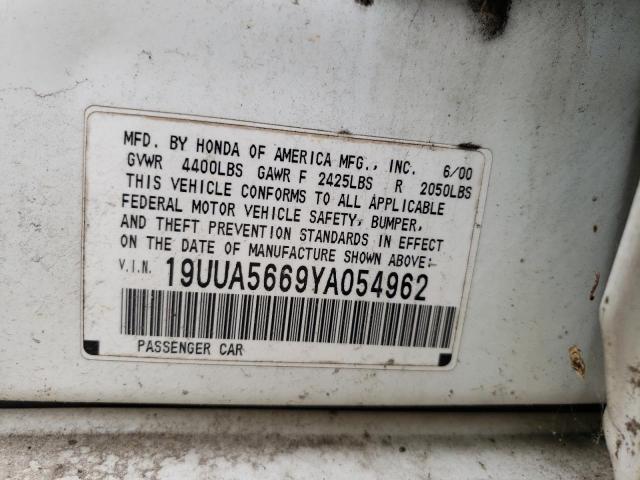 Photo 10 from auction – 2000 ACURA 3.2TL with VIN 19UUA5669YA054962