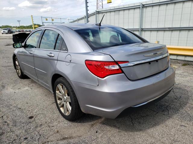 Photo 3 from auction – 2013 CHRYSLER 200 TOURIN with VIN 1C3CCBBB3DN656267