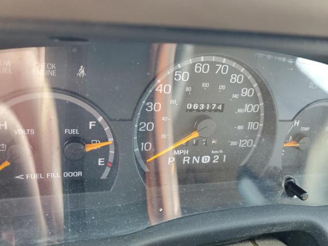 Photo 8 from auction – 1997 FORD CROWN VICT with VIN 2FALP74W6VX194368