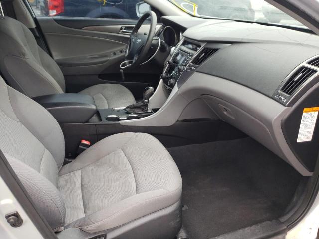 Photo 5 from auction – 2012 HYUNDAI SONATA HYB with VIN KMHEC4A48CA027110