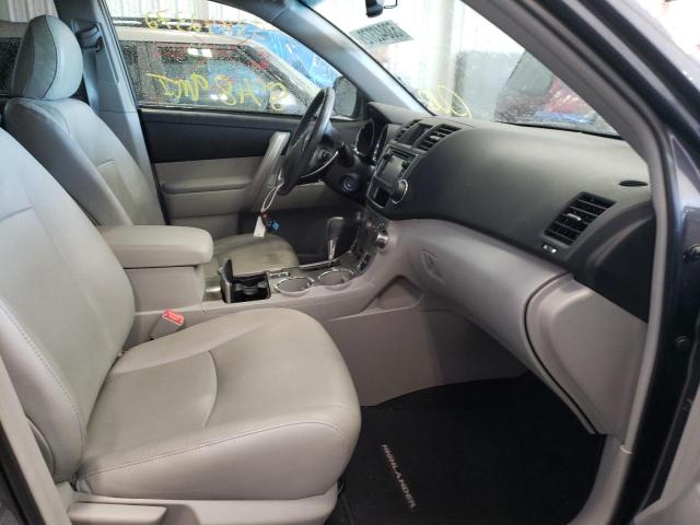 Photo 5 from auction – 2013 TOYOTA HIGHLANDER with VIN 5TDBK3EH3DS177776