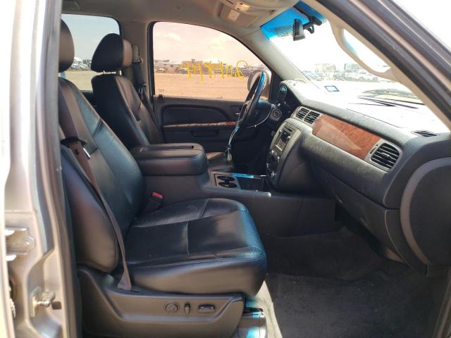 صورة رقم 5 من المزاد - 2011 GMC YUKON SLT مع VIN 1GKS2CE02BR223916