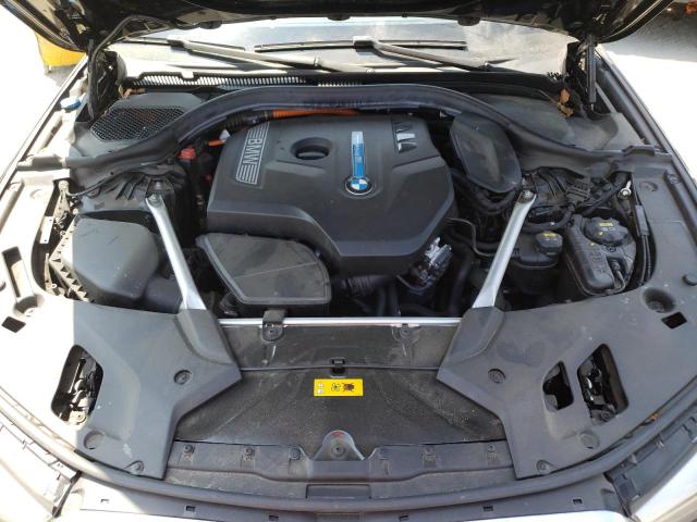 Photo 7 from auction – 2019 BMW 530E with VIN WBAJA9C56KB391804