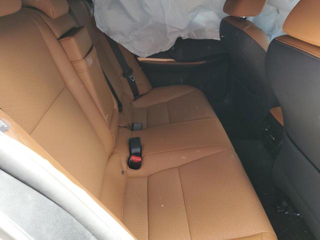 Photo 6 from auction – 2022 LEXUS IS 300 with VIN JTHAA1D28N5119068