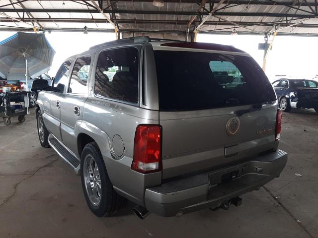 Photo 3 from auction – 2002 CADILLAC ESCALADE L with VIN 1GYEC63T42R103548