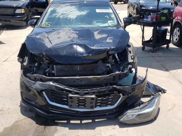 Photo 9 from auction – 2017 CHEVROLET CRUZE LT with VIN 3G1BE6SM0HS540863