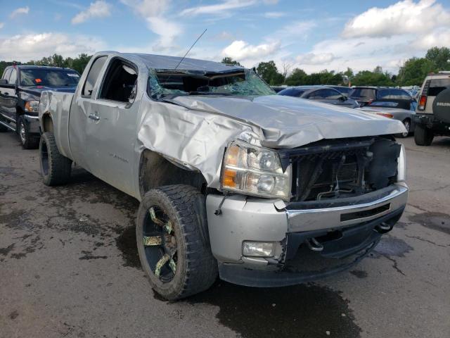 CHEVROLET SILVERADO 2011 with VIN 1GCRKSE38BZ426016 - Photo from auction