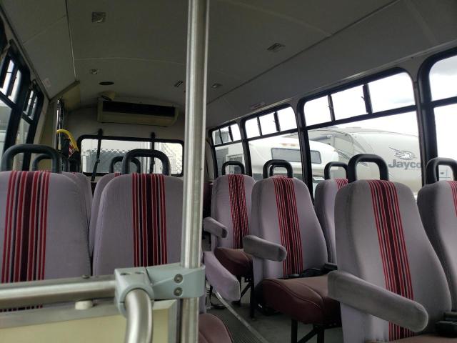 Photo 6 from auction – 1998 FORD BUS with VIN 1FDXE40S9WHA94846