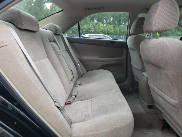Photo 6 from auction – 2002 TOYOTA CAMRY LE with VIN 4T1BE32K22U077955