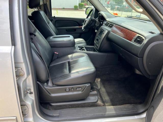 Photo 5 from auction – 2010 GMC YUKON SLT with VIN 1GKUKDE09AR122014