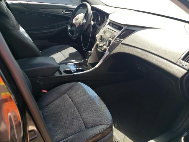 Photo 5 from auction – 2011 HYUNDAI SONATA SE with VIN 5NPEC4ACXBH095329