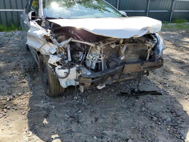 Photo 9 from auction – 2017 TOYOTA COROLLA L with VIN 2T1BURHEXHC955665