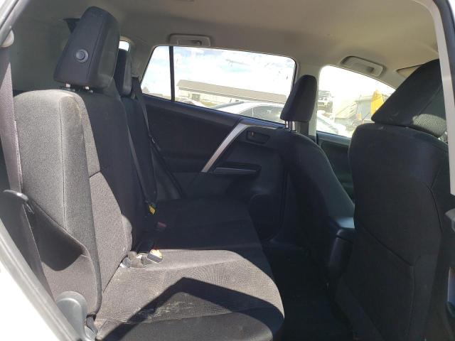Photo 6 from auction – 2016 TOYOTA RAV4 LE with VIN JTMBFREV6GJ095460