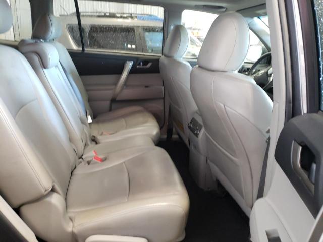 Photo 6 from auction – 2013 TOYOTA HIGHLANDER with VIN 5TDBK3EH3DS177776