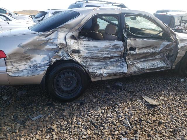 Photo 9 from auction – 2000 TOYOTA CAMRY LE with VIN 4T1BF22K5YU953630