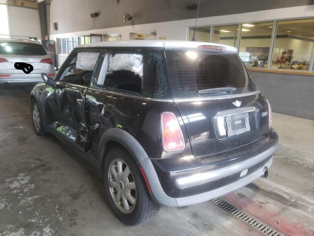Photo 3 from auction – 2003 MINI COOPER with VIN WMWRC334X3TJ50275