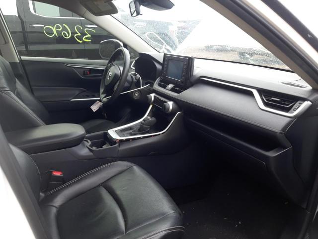 Photo 5 from auction – 2019 TOYOTA RAV4 LE with VIN JTMK1RFV0KD025229