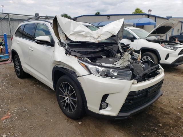 TOYOTA HIGHLANDER 2017 with VIN 5TDKZRFH8HS513294 - Photo from auction
