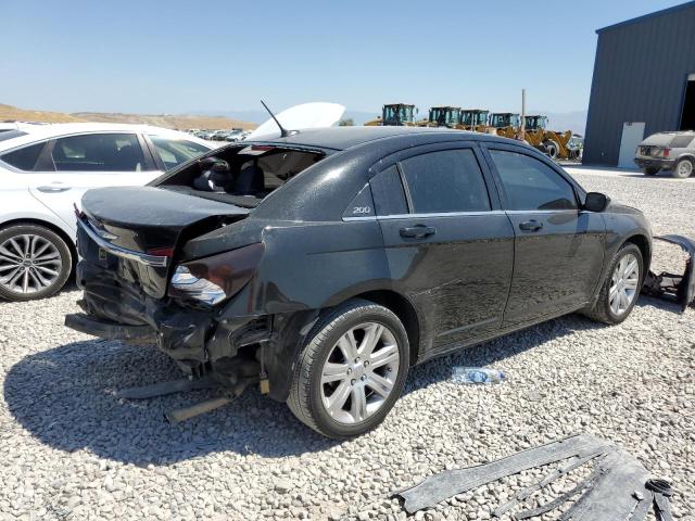Photo 4 from auction – 2013 CHRYSLER 200 TOURIN with VIN 1C3CCBBB4DN693991