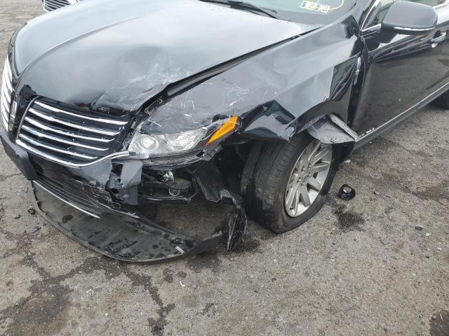 Photo 9 from auction – 2019 LINCOLN MKT with VIN 2LMHJ5NK7KBL03303