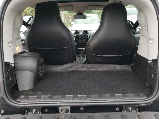 Photo 6 from auction – 2016 SMART FORTWO with VIN WMEFJ5DA2GK069568
