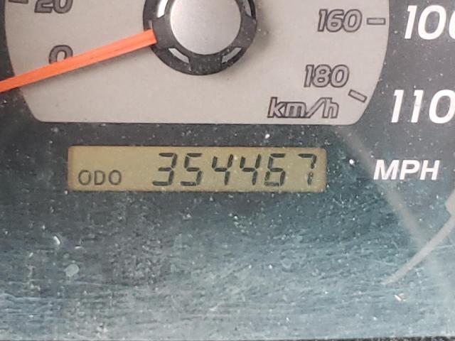 Photo 8 from auction – 2005 TOYOTA 4RUNNER SR with VIN JTEBU14R150066300