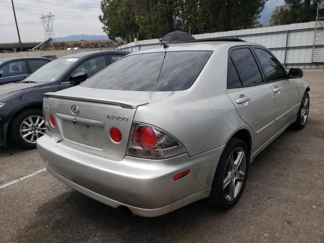Photo 4 from auction – 2003 LEXUS IS 300 with VIN JTHBD192730079130