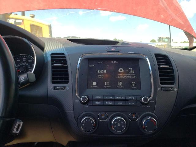 Photo 9 from auction – 2017 KIA FORTE LX with VIN 3KPFL4A71HE085938