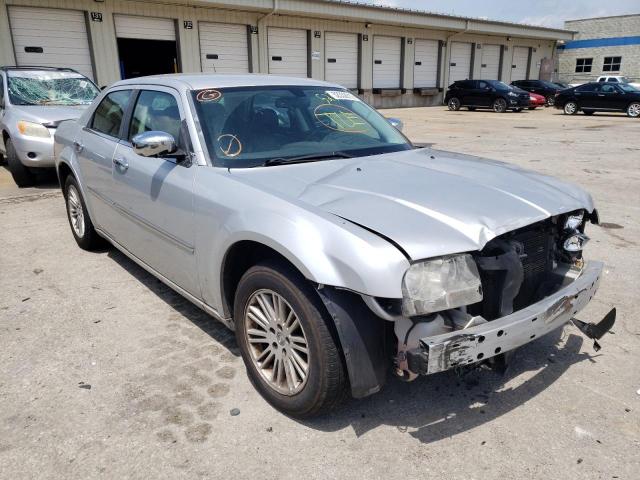 CHRYSLER 300 TOURIN 2010 with VIN 2C3CA5CV5AH176946 - Photo from auction