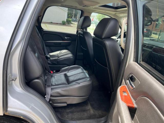 Photo 6 from auction – 2010 GMC YUKON SLT with VIN 1GKUKDE09AR122014