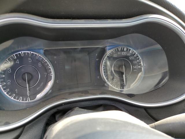 Photo 8 from auction – 2015 CHRYSLER 200 LIMITE with VIN 1C3CCCAB8FN571242