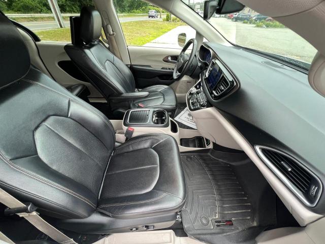 Photo 5 from auction – 2017 CHRYSLER PACIFICA T with VIN 2C4RC1EG8HR633423