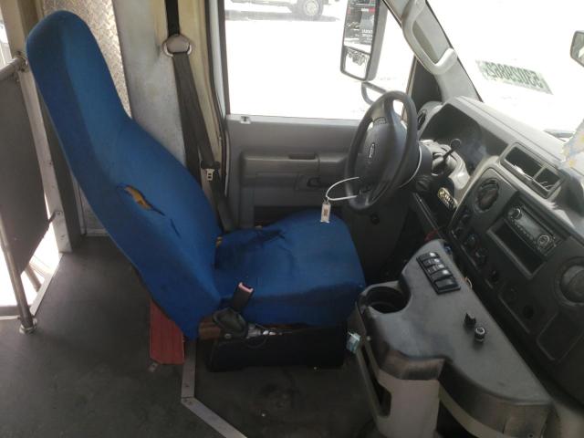 Photo 5 from auction – 2012 FORD ECONOLINE with VIN 1FDEE3FL5CDA86957