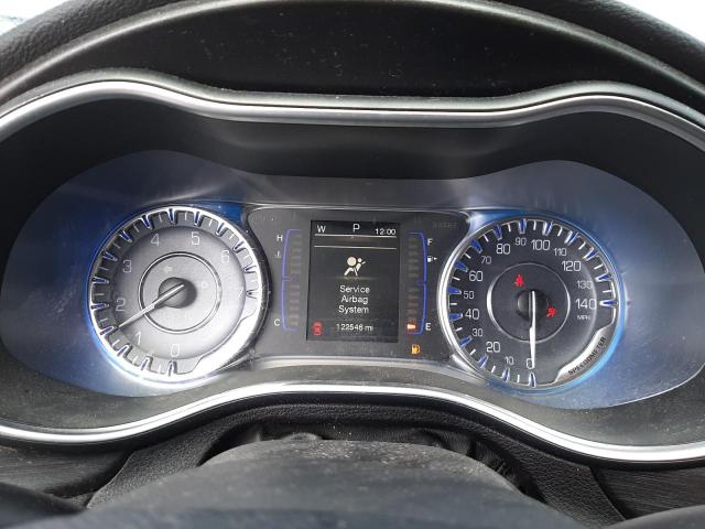 Foto 8 de la subasta – 2015 CHRYSLER 200 LIMITE con VIN 1C3CCCAB7FN695163