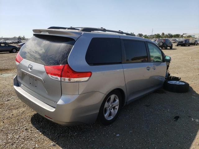 Photo 4 from auction – 2011 TOYOTA SIENNA LE with VIN 5TDKK3DC8BS065980