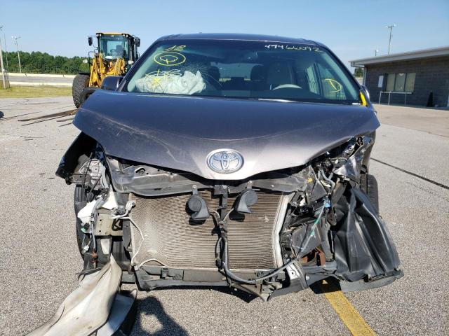 Photo 9 from auction – 2013 TOYOTA SIENNA LE with VIN 5TDKK3DC5DS384062