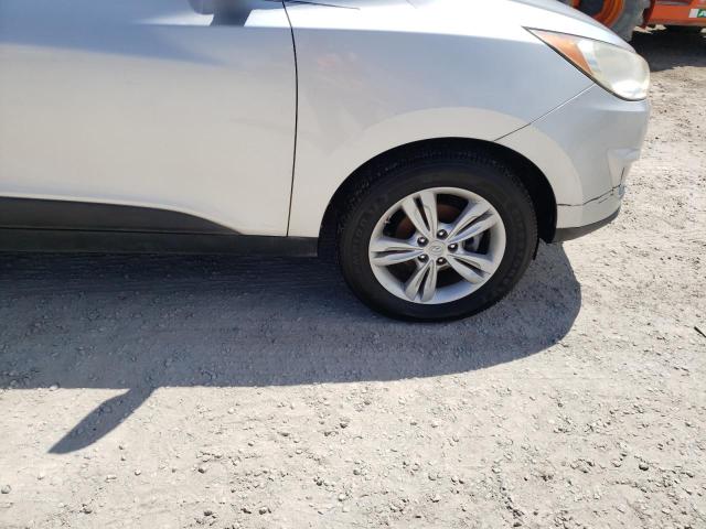 Photo 9 from auction – 2011 HYUNDAI TUCSON GLS with VIN KM8JU3AC1BU206549
