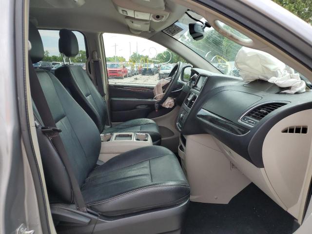 Photo 5 from auction – 2016 CHRYSLER TOWN&COUNT with VIN 2C4RC1BG0GR141424