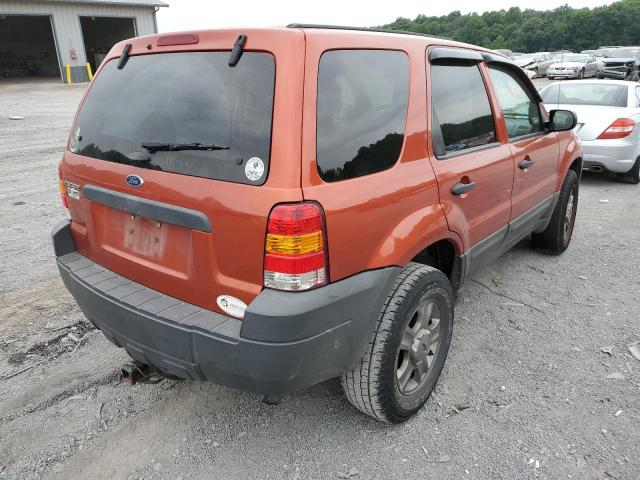 Photo 4 from auction – 2005 FORD ESCAPE XLS with VIN 1FMYU02Z25KD13402