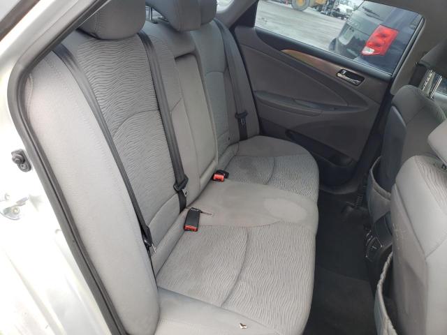 Photo 6 from auction – 2012 HYUNDAI SONATA HYB with VIN KMHEC4A48CA027110