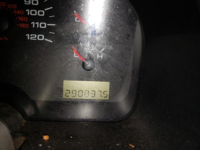 Photo 8 from auction – 2005 FORD F150 with VIN 1FTRX14W55NB98849