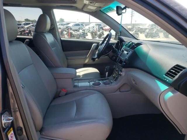 Photo 5 from auction – 2013 TOYOTA HIGHLANDER with VIN 5TDBK3EHXDS231994