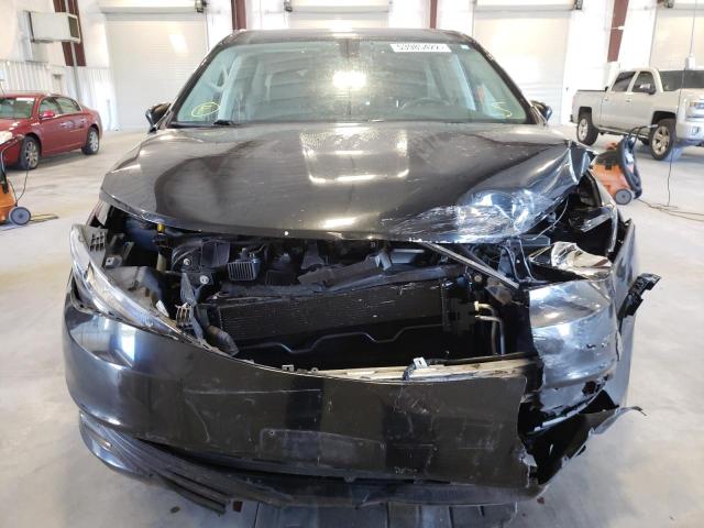 Photo 9 from auction – 2017 CHRYSLER PACIFICA T with VIN 2C4RC1DGXHR620870