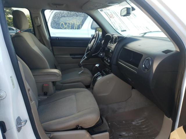 Photo 5 from auction – 2010 TOYOTA COROLLA with VIN 1NXBU4EE2AZ283354