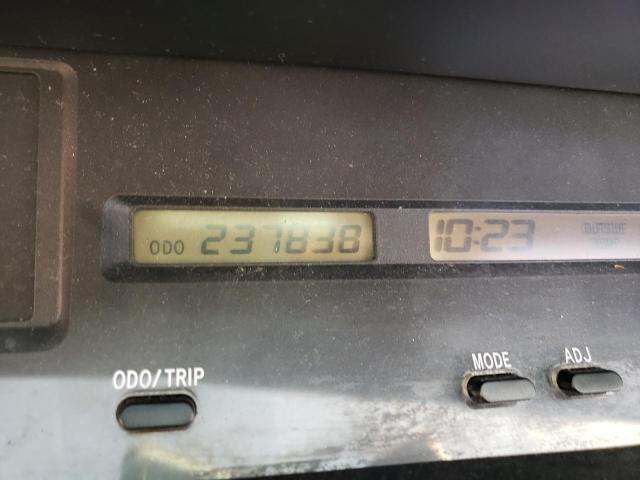 Photo 8 from auction – 2003 TOYOTA AVALON XL with VIN 4T1BF28B53U304698