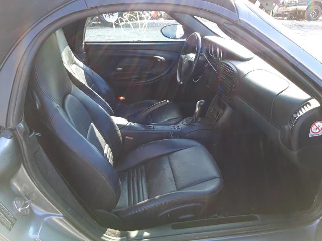 Photo 5 from auction – 2001 PORSCHE BOXSTER with VIN WP0CA29811S620148