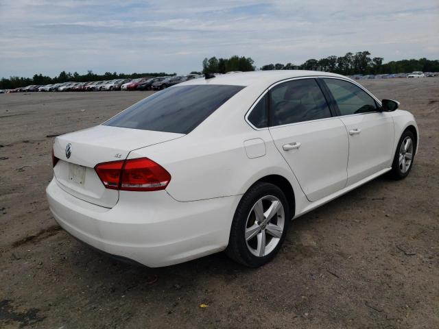 Photo 4 from auction – 2012 VOLKSWAGEN PASSAT SE with VIN 1VWBH7A34CC015720
