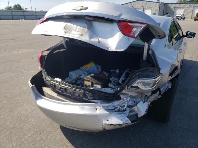 Photo 9 from auction – 2017 CHEVROLET IMPALA LT with VIN 2G1105SA6H9132536